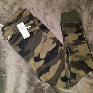 Abercrombie kids camo sweatpants